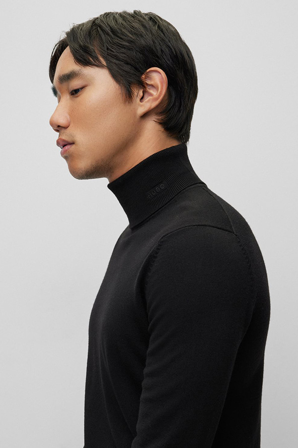 ΠΛΕΚΤΗ ΜΠΛΟΥΖΑ HUGO - 001 ΜΑΥΡΟ